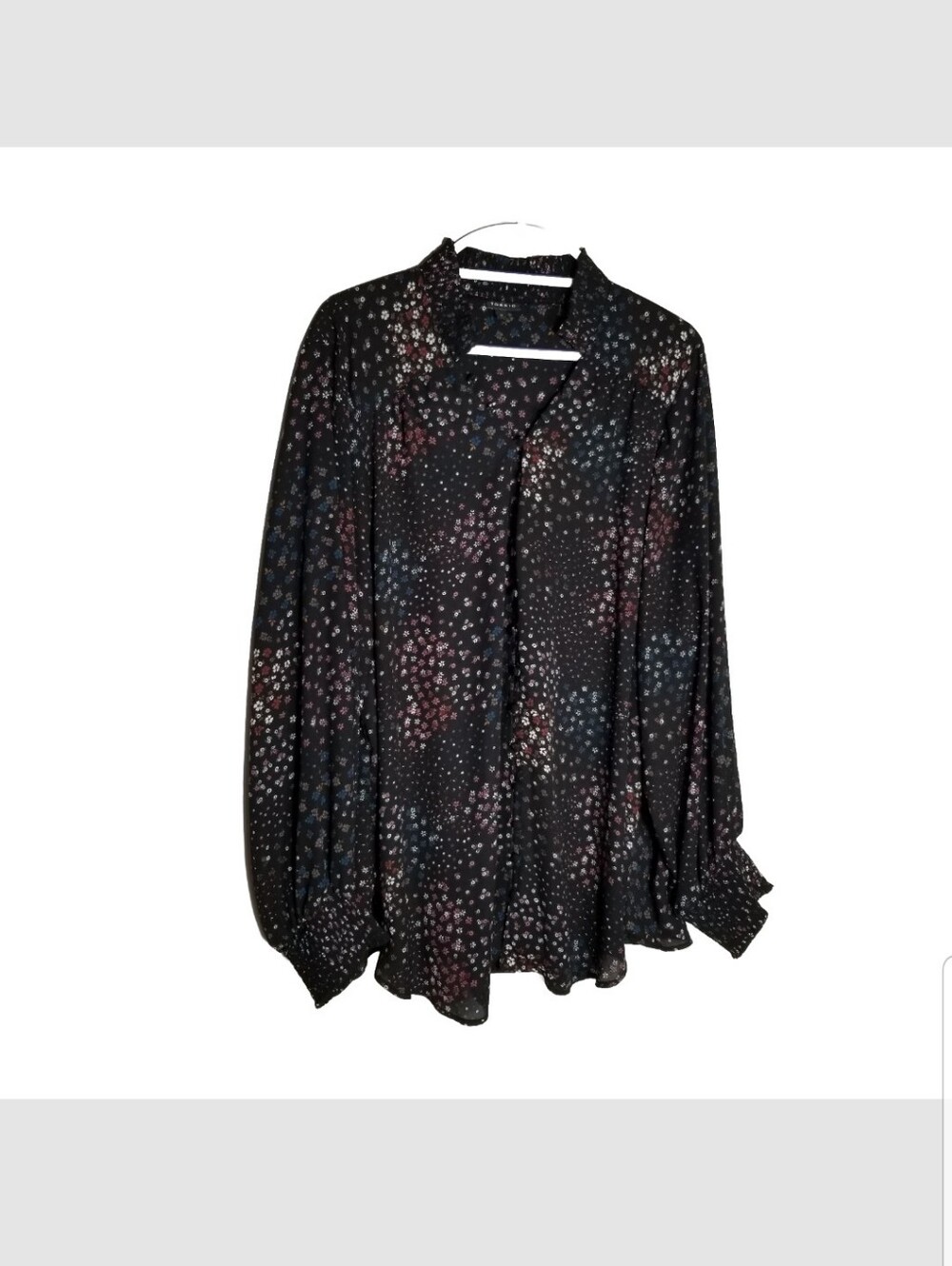 Torrid Top Women's 5X Black Floral Button Up Long Sleeve Blouse